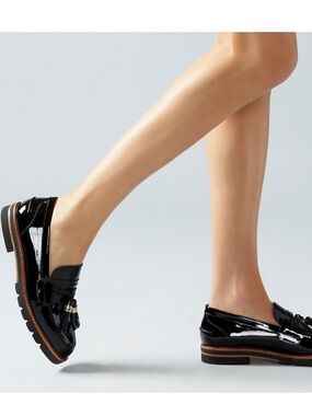 Stuart Weitzman Black Patent leather Tassel Loafers with Brown Trim